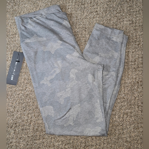 Yogalicious Pants - Yogalicious Light Gray Camo Womens Leggings